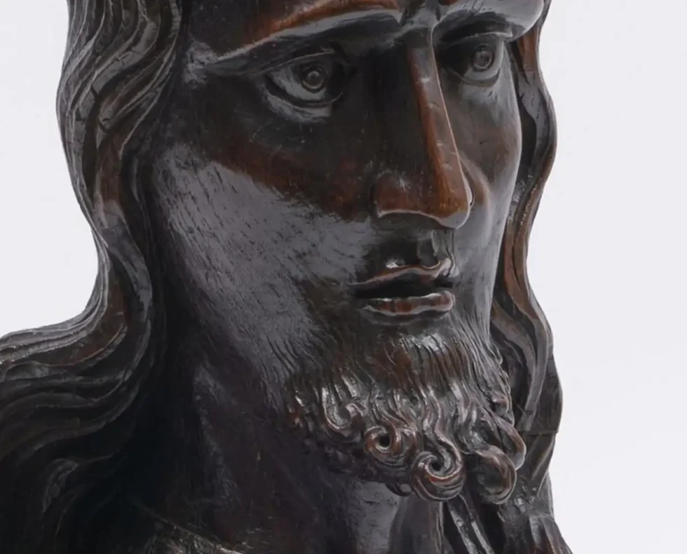 A Monumental 16th Century Renaissance Carved Oak Bust of Jesus Christ - Image 9