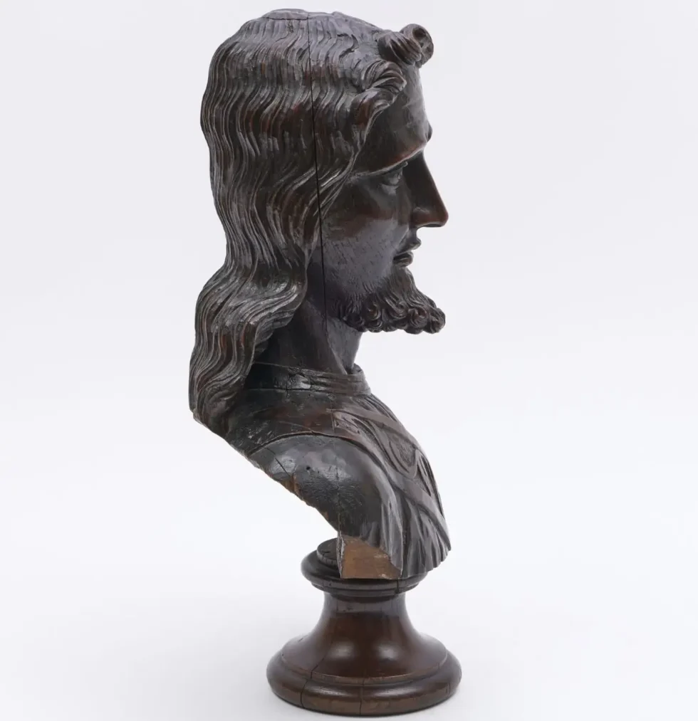 A Monumental 16th Century Renaissance Carved Oak Bust of Jesus Christ - Image 5