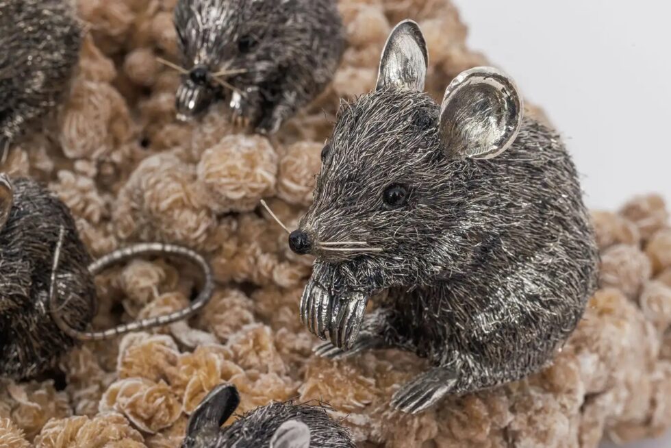 Playful Companions: A Rare Buccellati Sterling Silver Sculpture of Nine Mice - Image 13