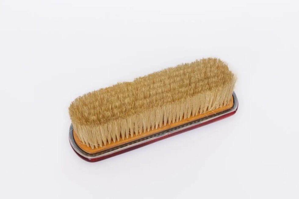 Exquisite Japanese Cloisonné Red Enamel Six-Piece Dressing Table Set, Ando Jubei - Image 13