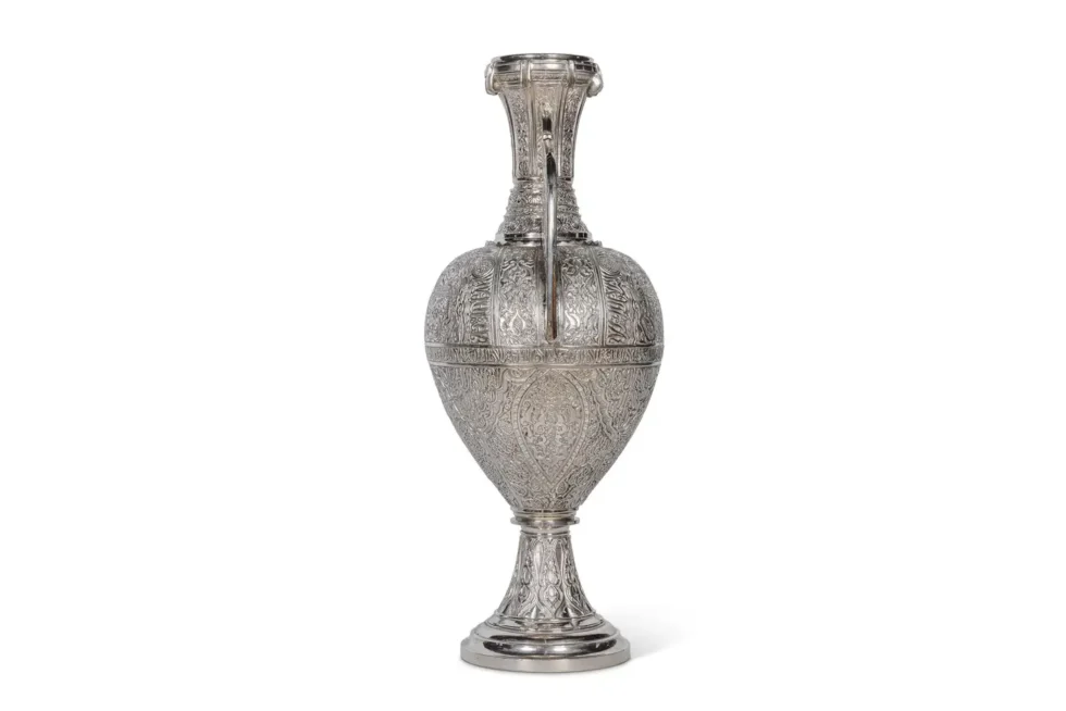 A Magnificent Pair of Silvered Bronze "Alhambra" Vases by Tiffany Studios - Image 2