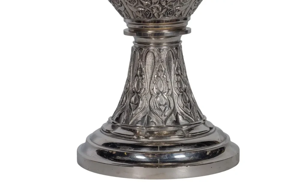 A Magnificent Pair of Silvered Bronze "Alhambra" Vases by Tiffany Studios - Image 8