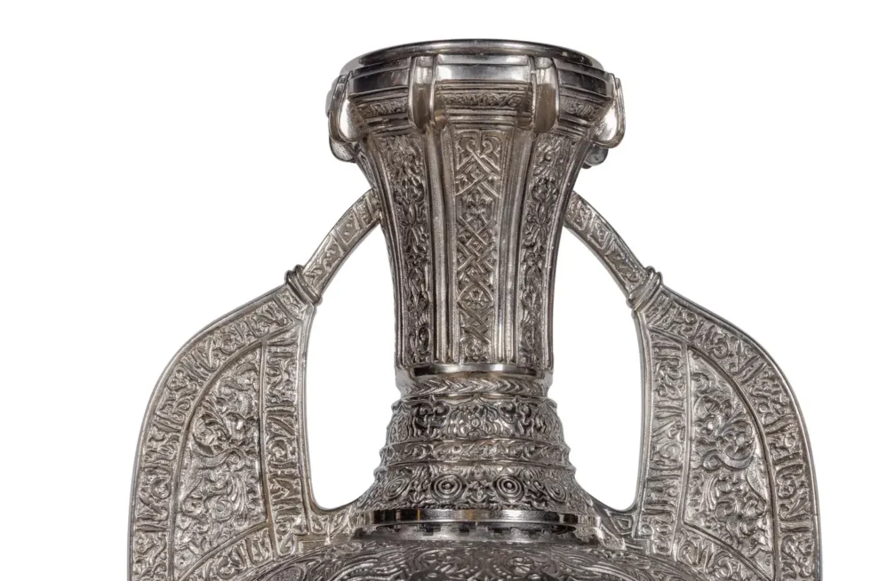 A Magnificent Pair of Silvered Bronze "Alhambra" Vases by Tiffany Studios - Image 9