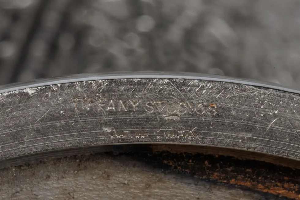 A Magnificent Pair of Silvered Bronze "Alhambra" Vases by Tiffany Studios - Image 11