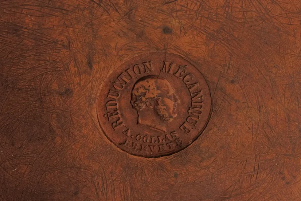 A Patinated Bronze Bust of Jesus Christ by Clesinger and Barbedienne, 15" High - Image 8