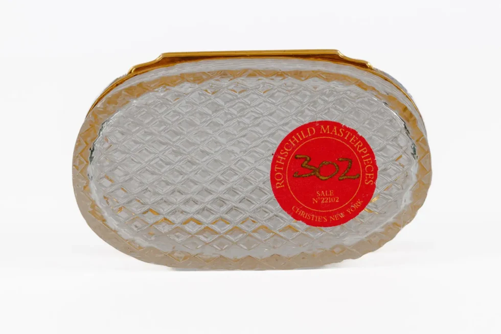 A Rare Louis XVI Gold and Enamel Rock Crystal Snuff Box, Rothschild Provenance - Image 12
