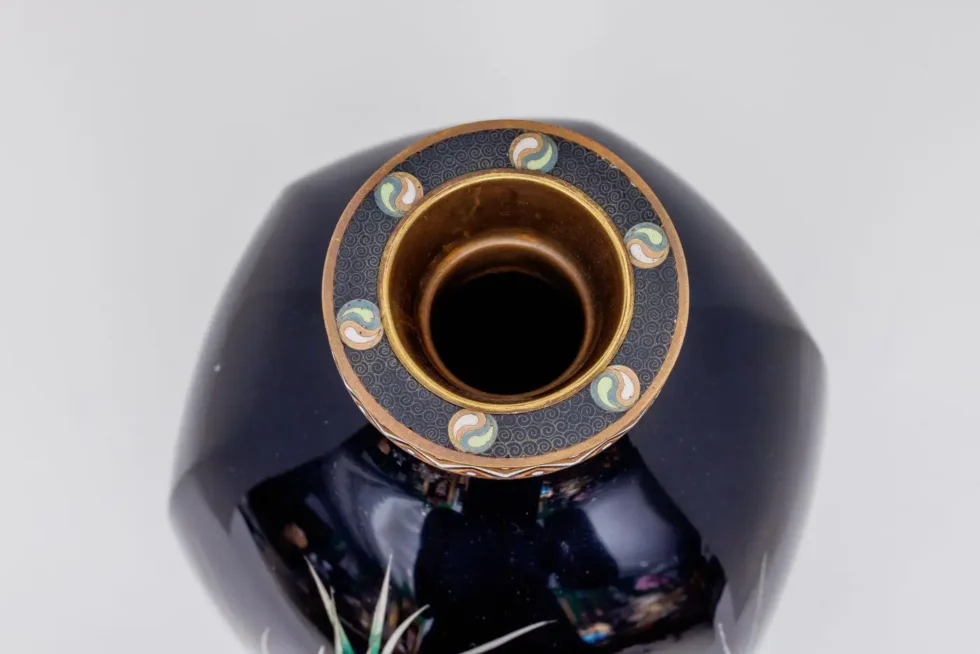 Rare Japanese Cloisonné Enamel Vase with Kingfisher and Reeds, Hayashi Kodenji - Image 6