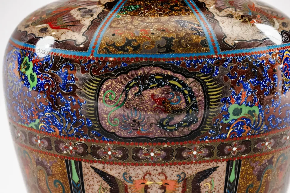 Fine Pair of Meiji Cloisonné Enamel Vases, Attributed to The Ando Jubei Company - Image 12
