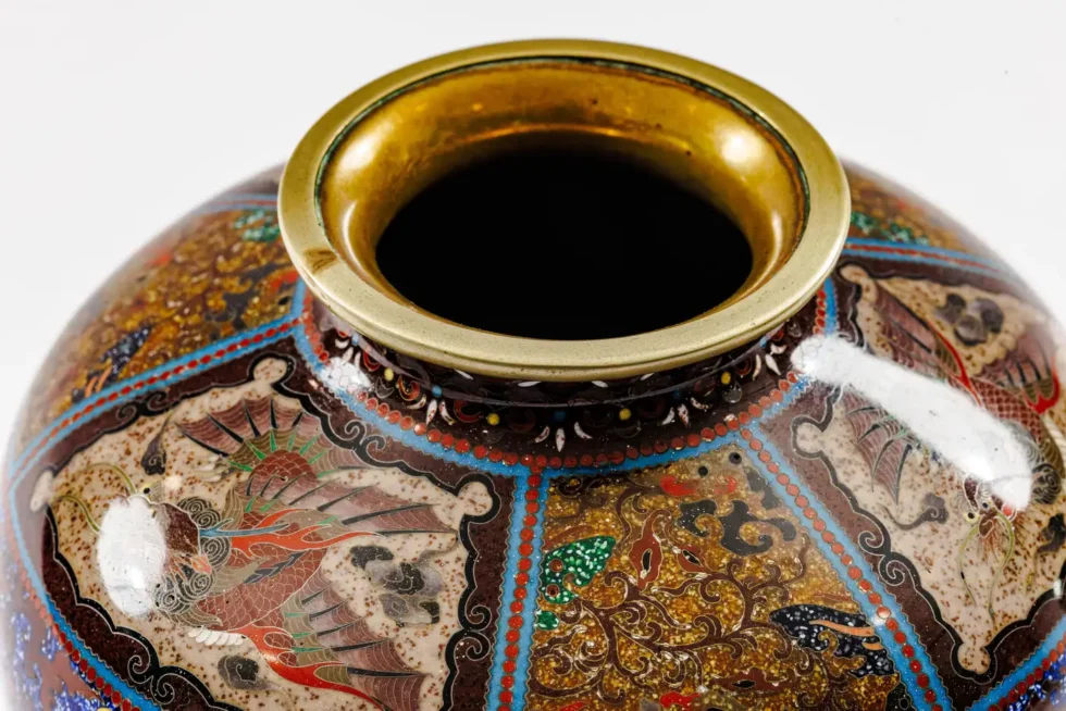 Fine Pair of Meiji Cloisonné Enamel Vases, Attributed to The Ando Jubei Company - Image 14