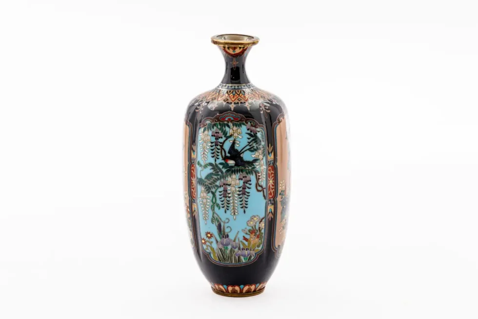 Important Set of Three Meiji Japanese Cloisonné Enamel Vases Signed by Ota - Image 9