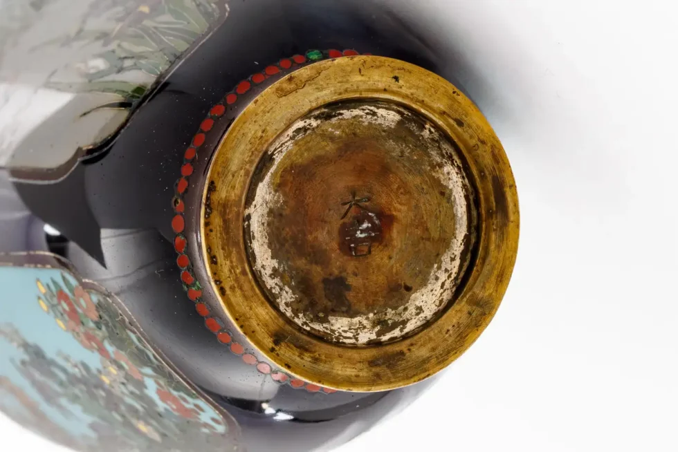 Important Set of Three Meiji Japanese Cloisonné Enamel Vases Signed by Ota - Image 20