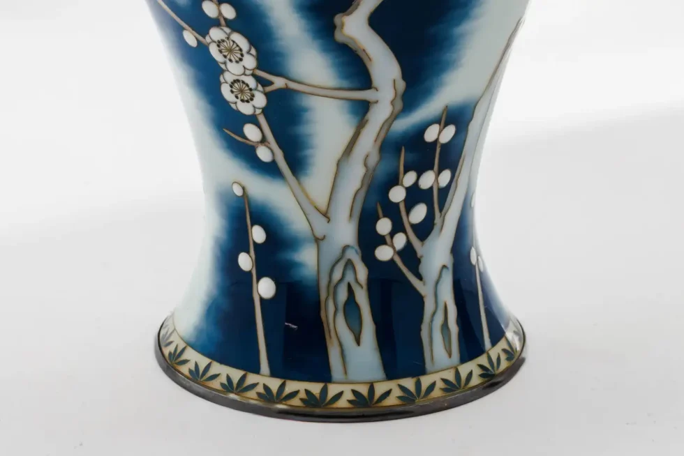 Exquisite Japanese Cloisonné Enamel Vase Blue and White Plum Blossoms, Ando - Image 8