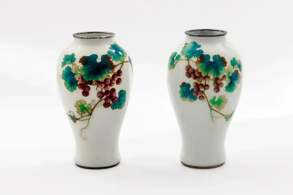 Fine Pair of Japanese Cloisonné Enamel Vases by Ando with Grapes on White Ground - Image 2