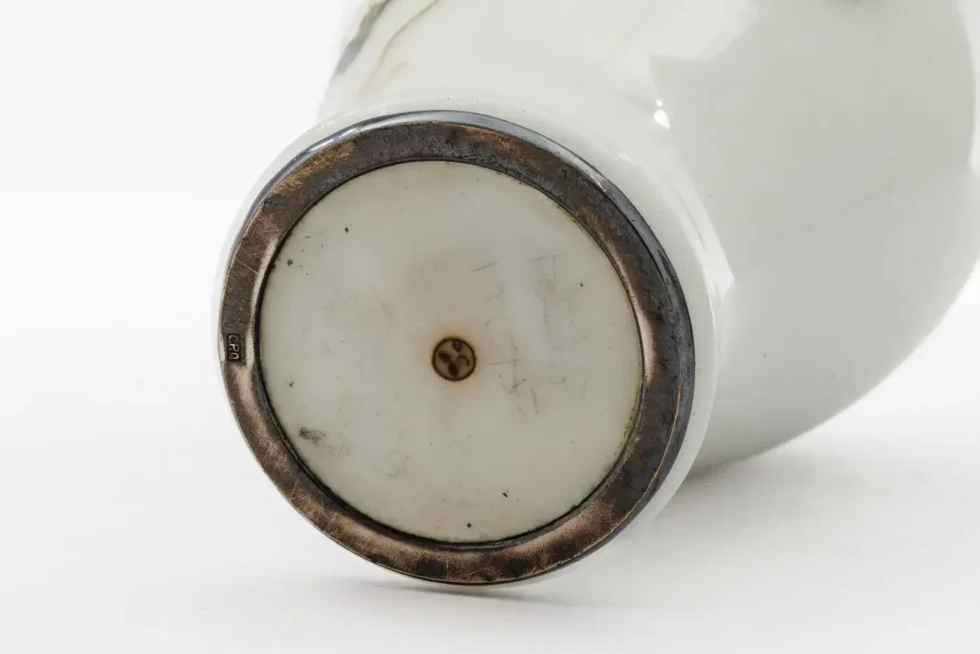 Fine Pair of Japanese Cloisonné Enamel Vases by Ando with Grapes on White Ground - Image 11