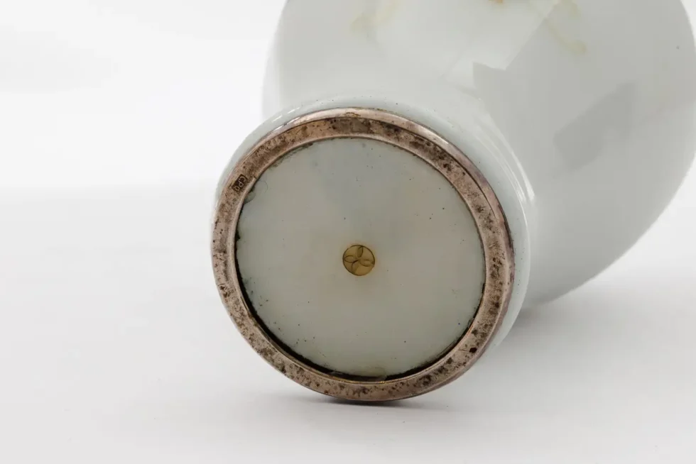 Fine Pair of Japanese Cloisonné Enamel Vases by Ando with Grapes on White Ground - Image 13