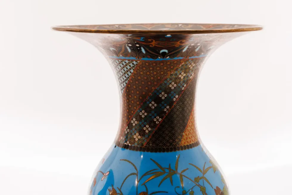 Important Pair of Japanese Cloisonné Enamel Vases Attributed to Gotō Seizaburō - Image 8