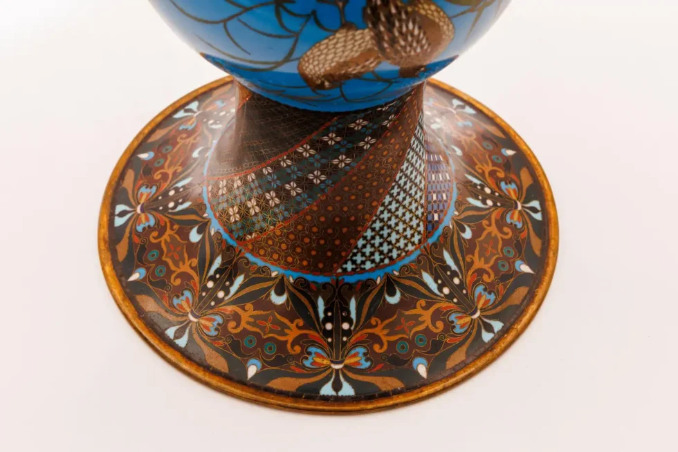 Important Pair of Japanese Cloisonné Enamel Vases Attributed to Gotō Seizaburō - Image 16