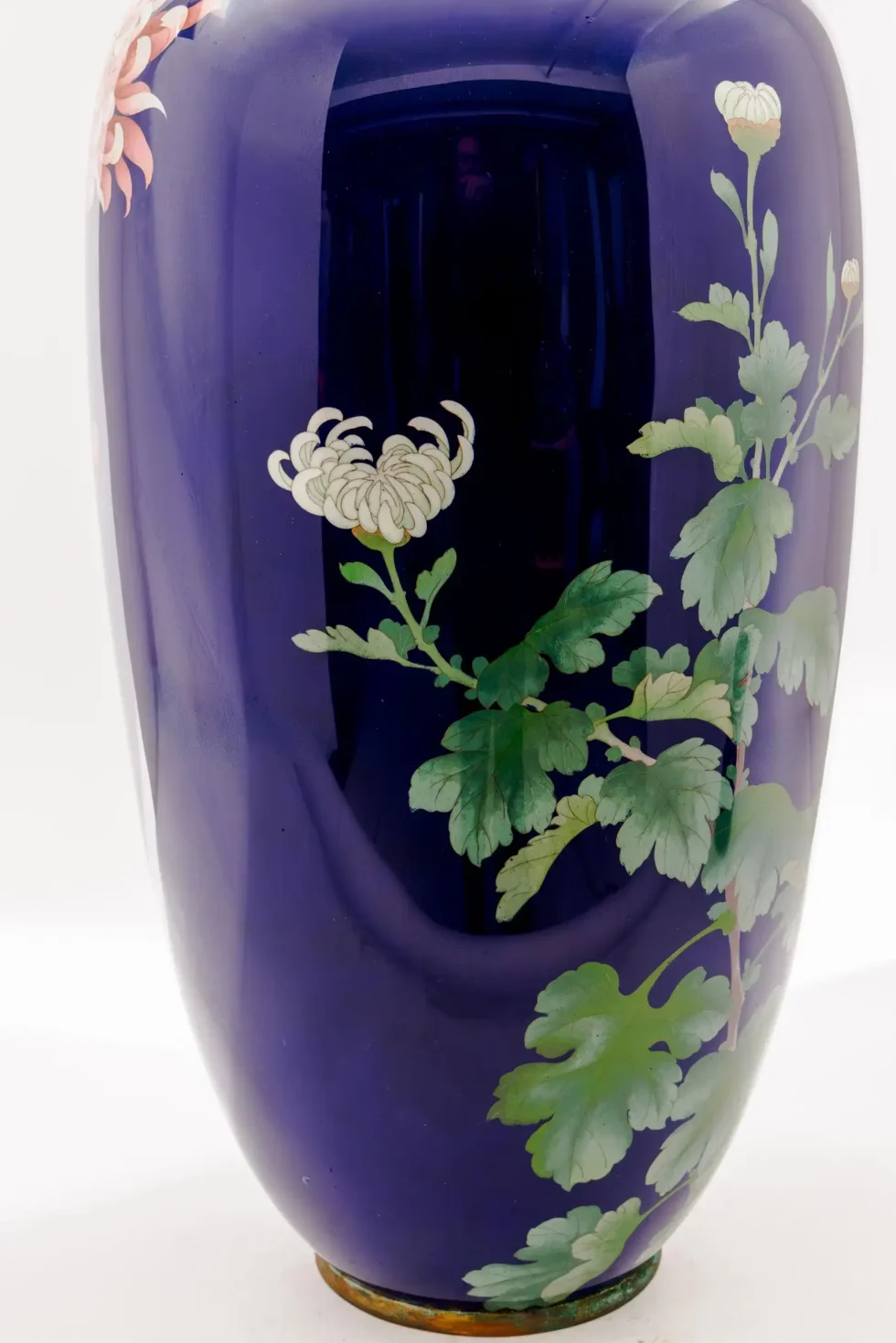 Monumental Japanese Cloisonné Enamel Vase with Chrysanthemums, Gotō Seizaburō - Image 9