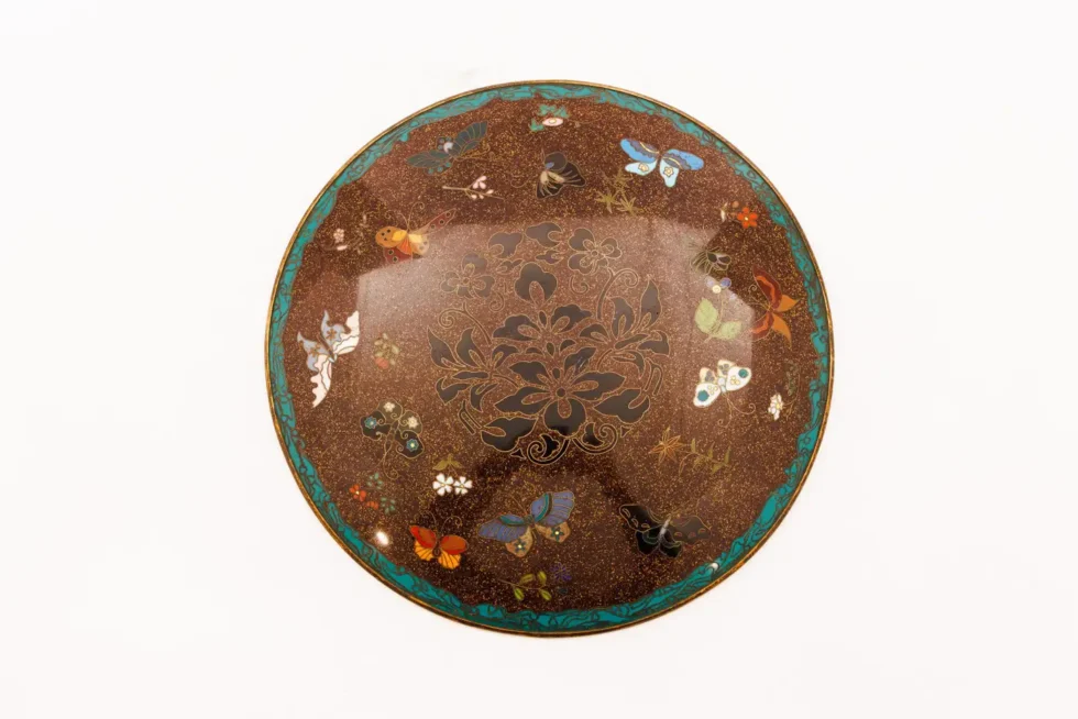 Japanese Cloisonné Enamel Charger with Cranes, Attributed to Gotō Seizaburō - Image 21