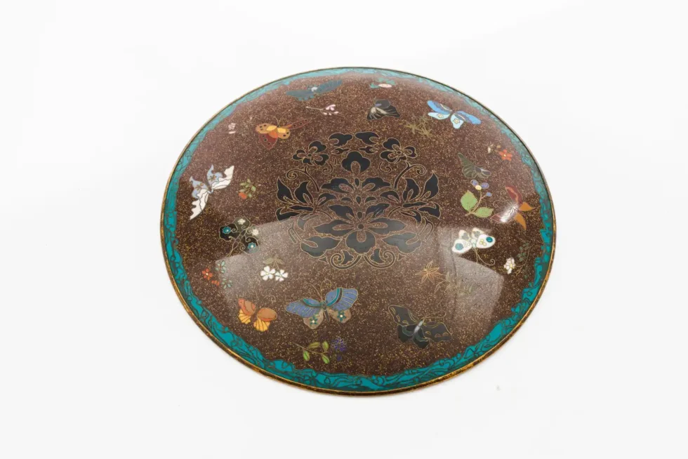 Japanese Cloisonné Enamel Charger with Cranes, Attributed to Gotō Seizaburō - Image 20