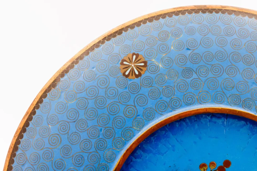 Fine Japanese Cloisonné Enamel Charger Peonies Birds Butterflies Goto Seizaburō - Image 11