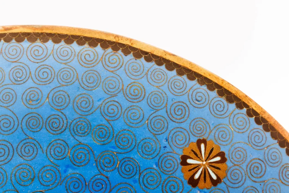 Fine Japanese Cloisonné Enamel Charger Peonies Birds Butterflies Goto Seizaburō - Image 6