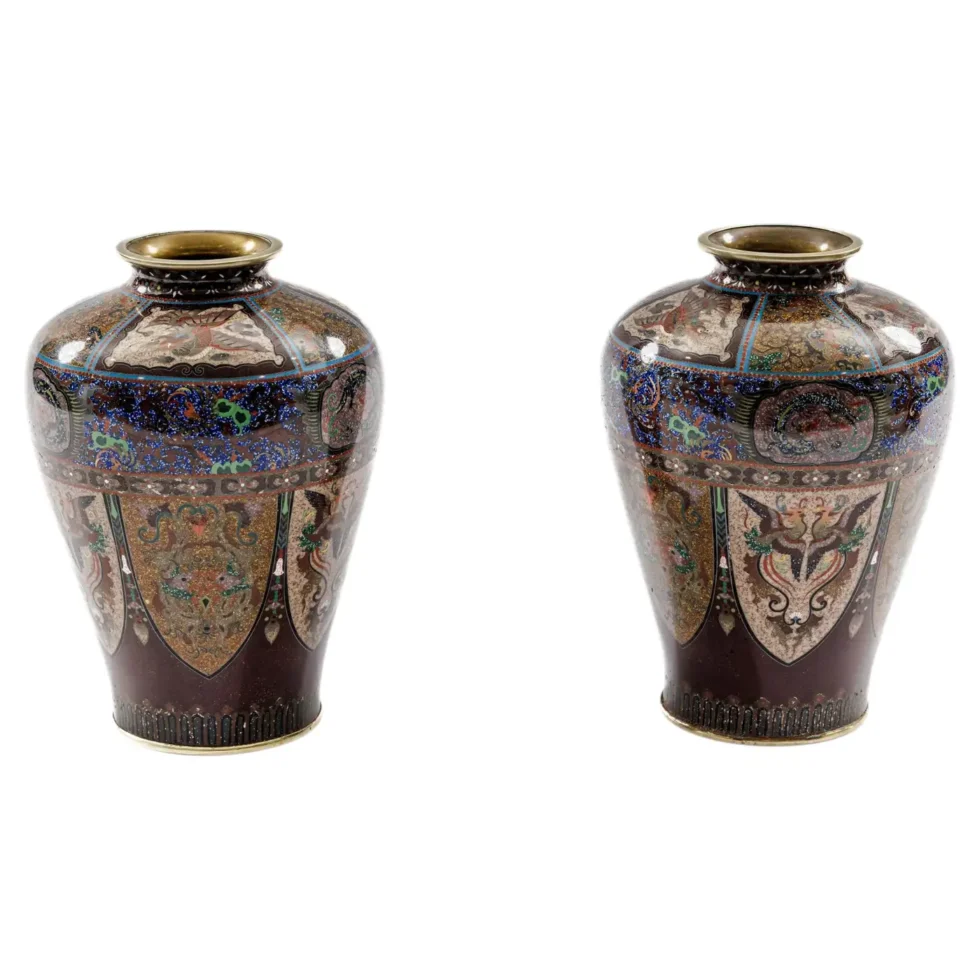 Fine Pair of Meiji Cloisonné Enamel Vases, Attributed to The Ando Jubei Company - Image 2