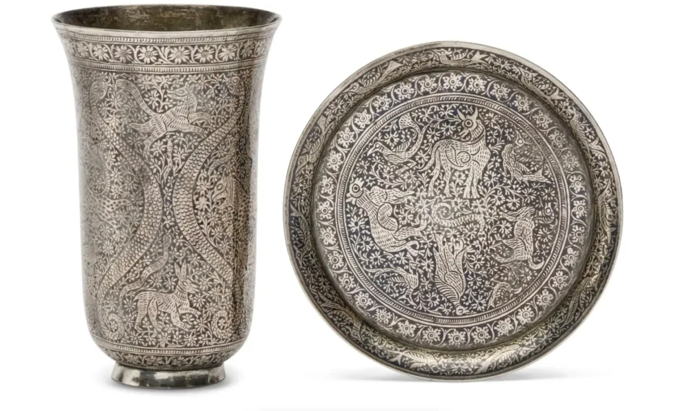 An Exceptional Indian Solid Silver Niello Beaker and Saucer, circa 1800 - Image 5