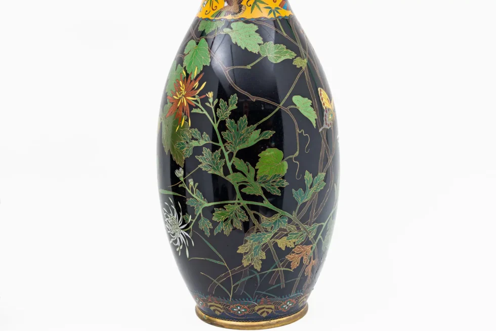 Important Japanese Cloisonne Enamel Garniture Attributed to Goto Seizaburo - Image 10