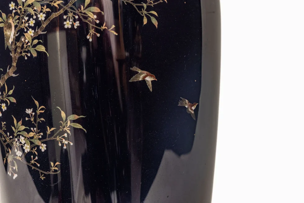 Exceptional Japanese Cloisonné Enamel Vase Attributed to Hayashi Kodenji - Image 8