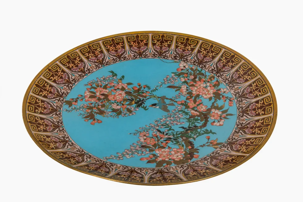 Exceptional Japanese Meiji Cloisonné Enamel Charger, Turquoise Ground, 18 Inches - Image 8