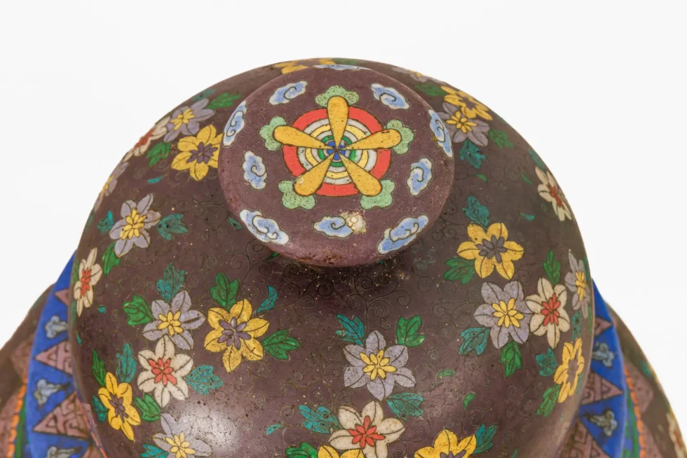 Monumental Pair of Japanese Cloisonné Porcelain Jars, Takeuchi Chubei, Meiji - Image 19