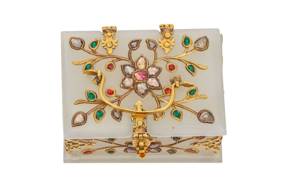 Rare Indian Mughal-Style White Jade Gold Diamond Ruby Emerald Jeweled Casket - Image 10