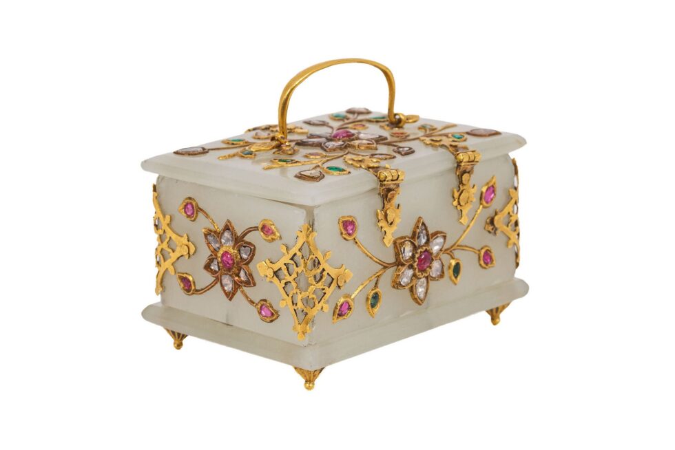 Rare Indian Mughal-Style White Jade Gold Diamond Ruby Emerald Jeweled Casket - Image 5