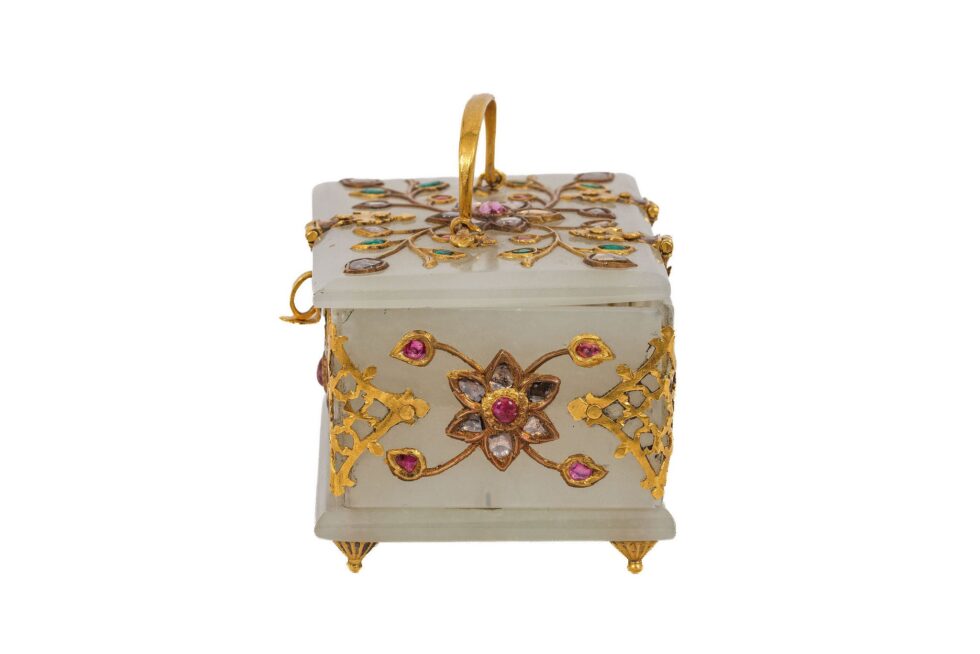 Rare Indian Mughal-Style White Jade Gold Diamond Ruby Emerald Jeweled Casket - Image 6